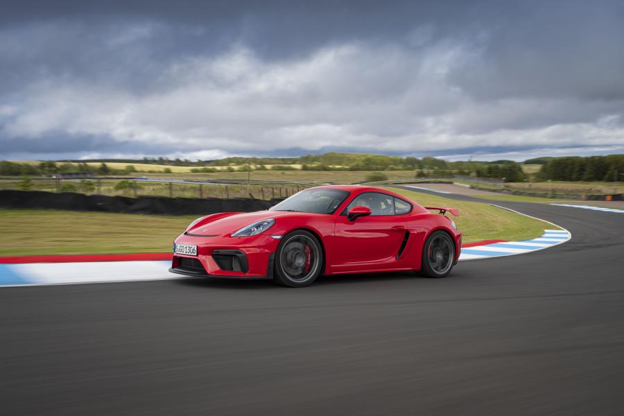  Porsche 718 Cayman GT4 (982C) 2019 года  (WW) (фото 62 из 190)